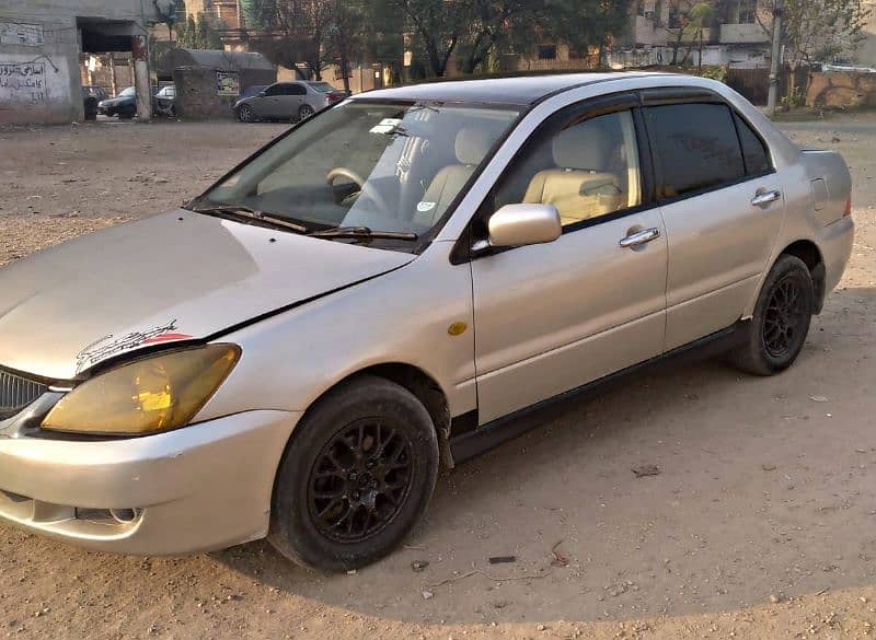 Mitsubishi Lancer 2005 1