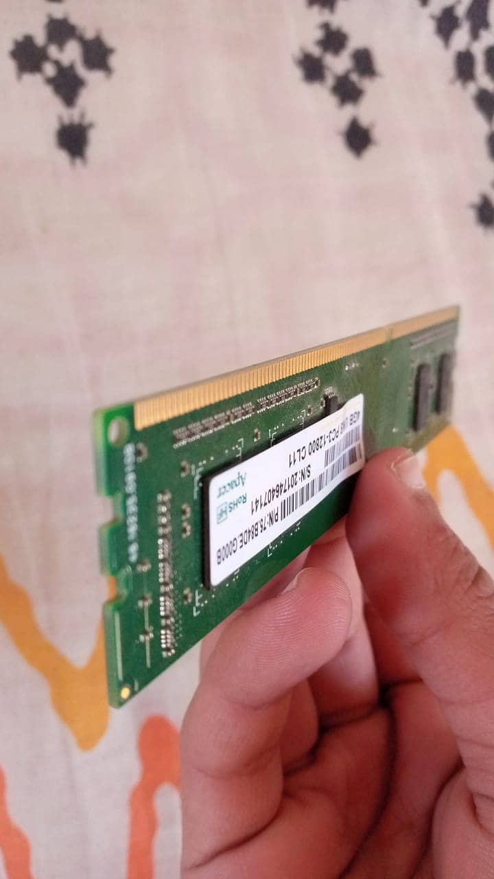 4GB Ram (2 Sticks) 2