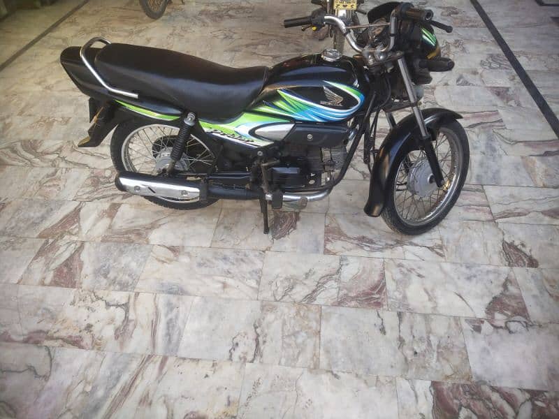 honda pridor 100cc bike 2019 model 0