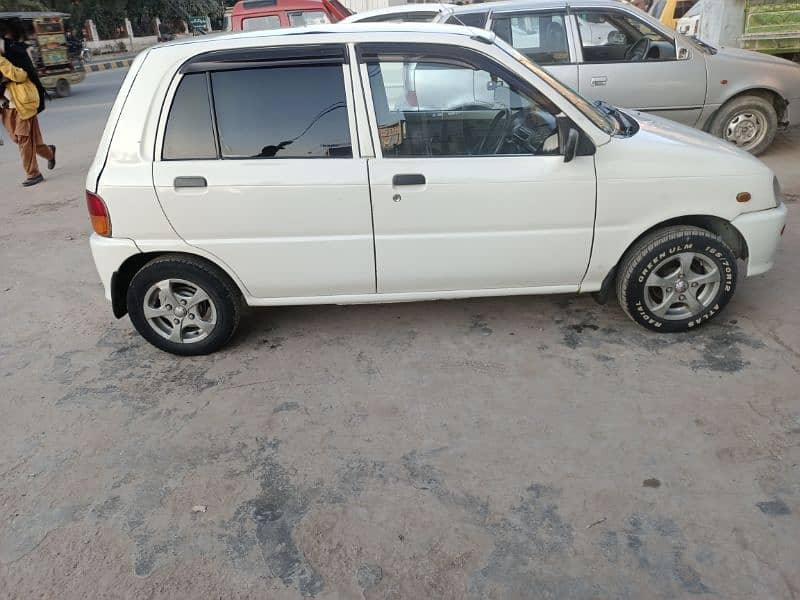 Daihatsu Cuore 2006 2