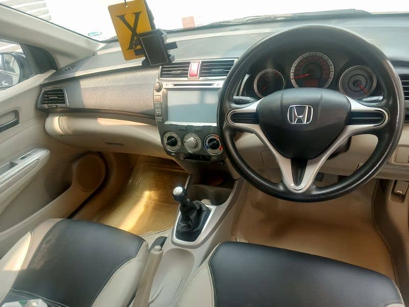 Honda City IVTEC 2014 16