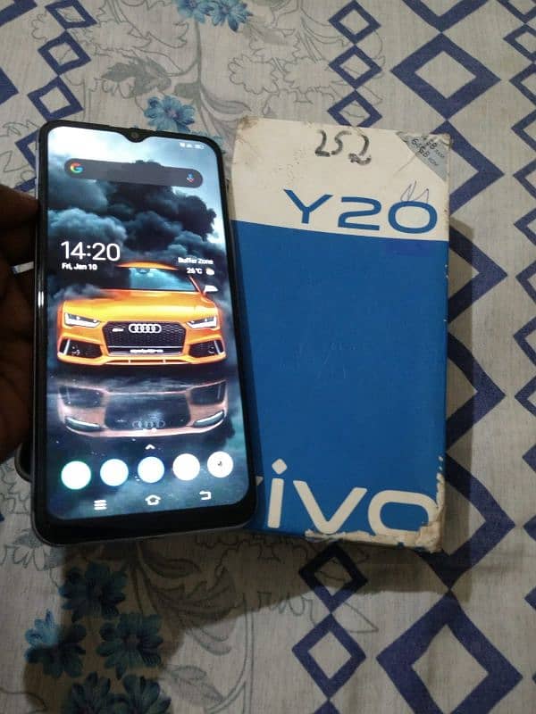 vivo y20 for sale non pta 4/64 Hy Dubai se aiya Hy 5