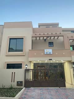 LUTLO 9.5 Marla Fully Designer House For Sale In Investor Price