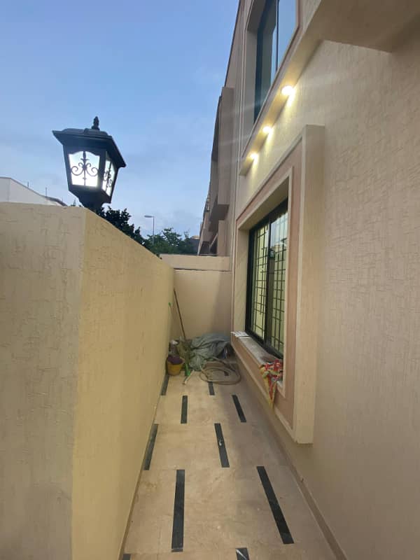 LUTLO 9.5 Marla Fully Designer House For Sale In Investor Price 4