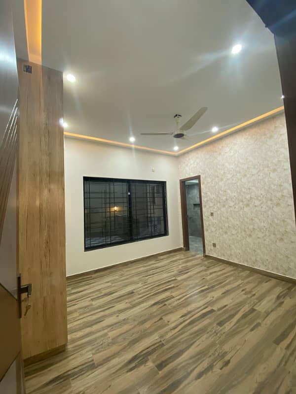 LUTLO 9.5 Marla Fully Designer House For Sale In Investor Price 14