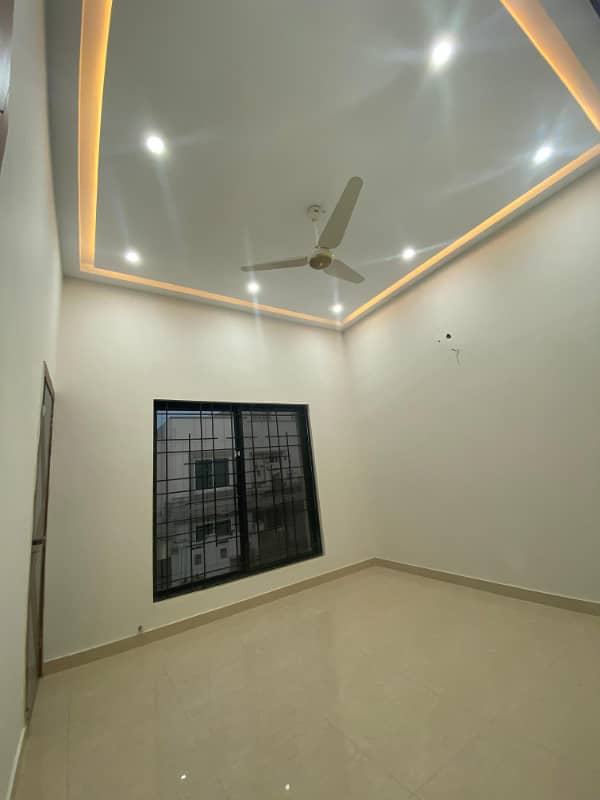 LUTLO 9.5 Marla Fully Designer House For Sale In Investor Price 32