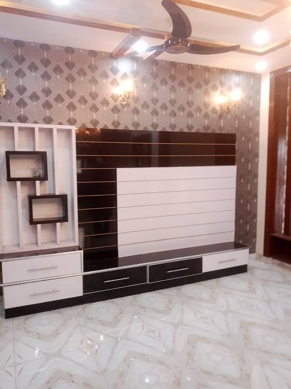 10 Marla Brand New Double Story Prime Location House in Tulip Block Parkview City Lahore 17