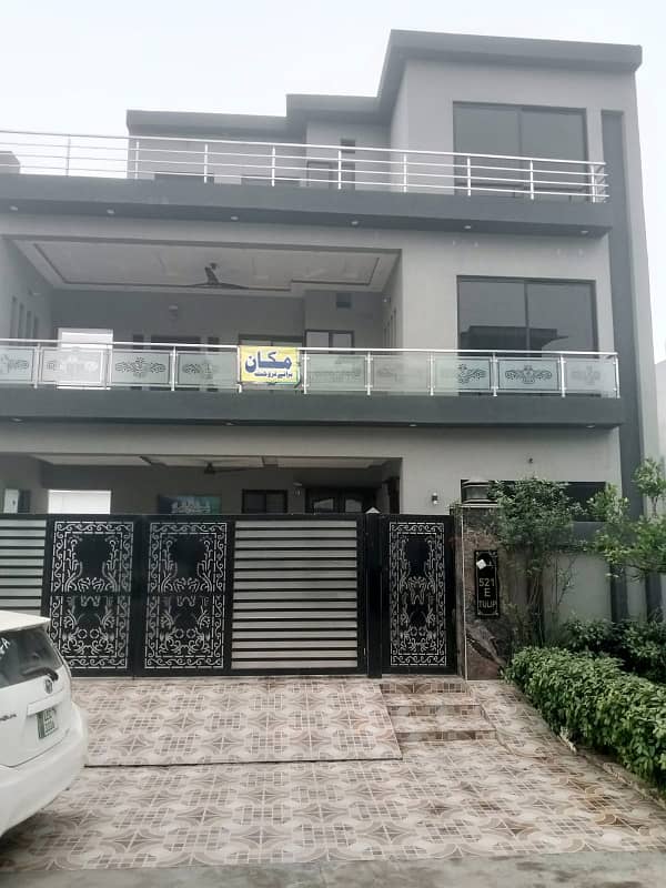 10 Marla Brand New Double Story Prime Location House in Tulip Block Parkview City Lahore 20