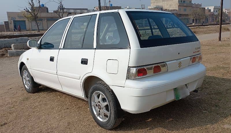 Suzuki Cultus VXL 2016 4