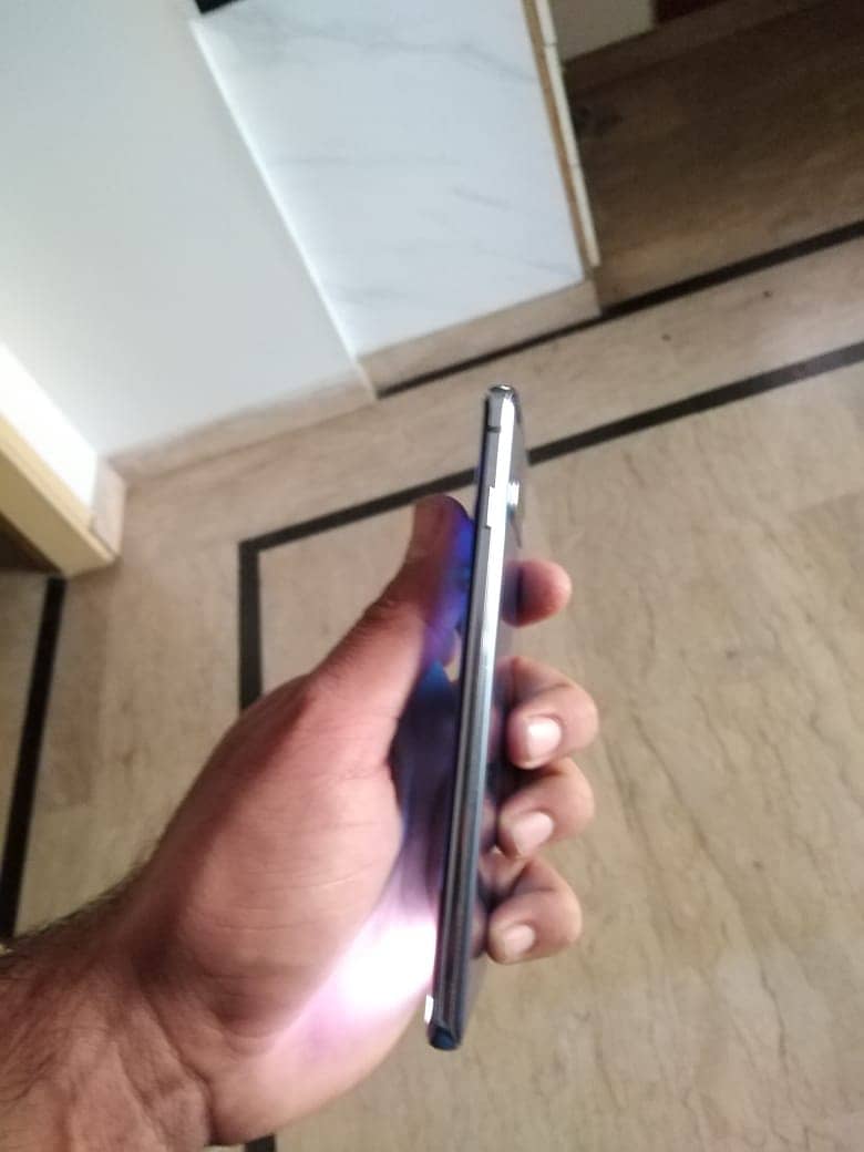 Samsung S10, 8/128gb, Non PTA, physically 9/10 condition. 4