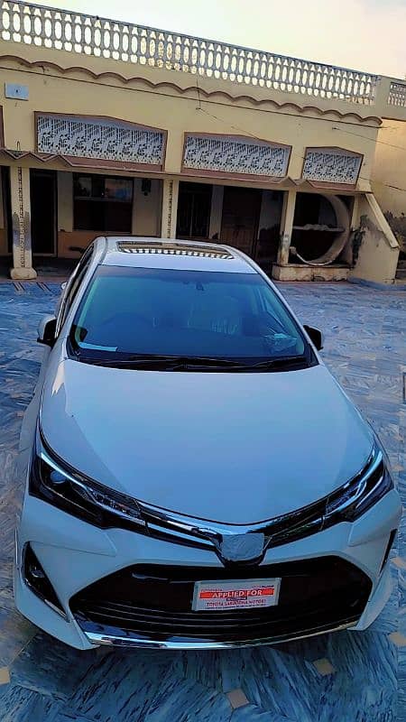 Toyota Altis Grande 2022 4