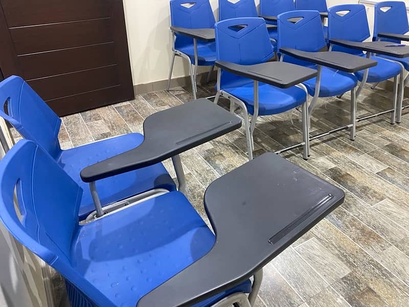 STUDENT CHAIRS FOR SALE SAAB PAKISTAN 1