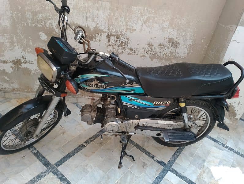 Asalam allukum I am selling my Unique bike 2017 4