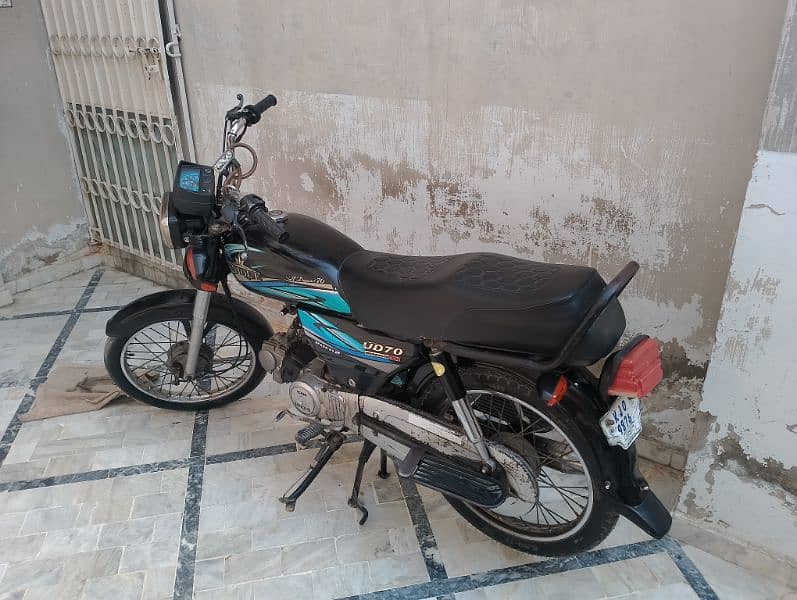 Asalam allukum I am selling my Unique bike 2017 5