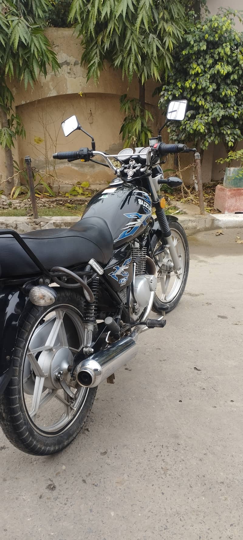 Suzuki GS 150 SE 2022 1