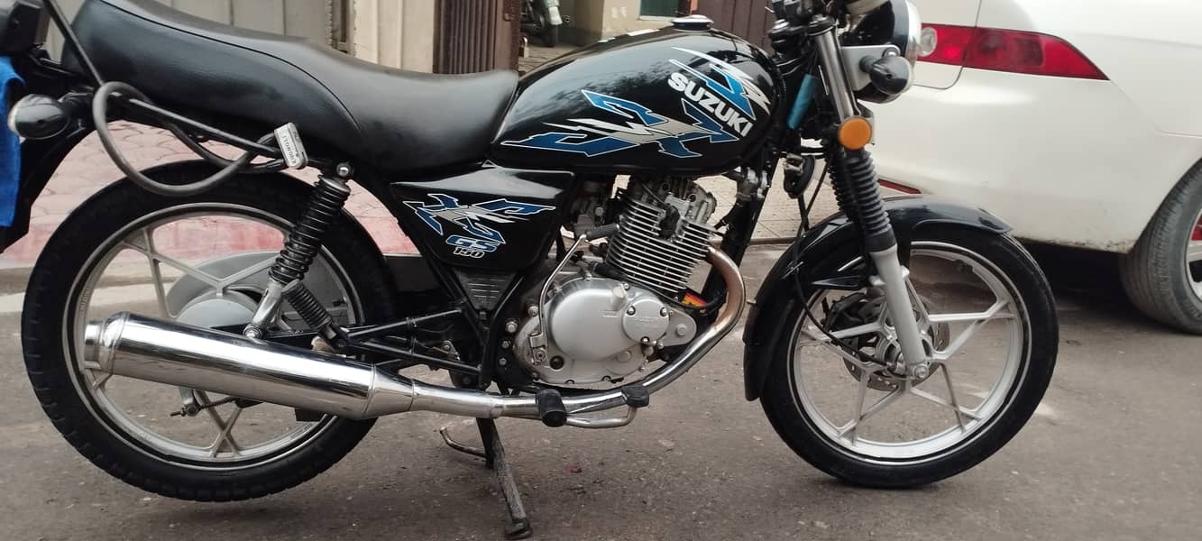 Suzuki GS 150 SE 2022 2