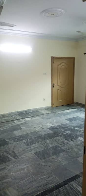 Independent ground proshn for rent in Gulshan abad 1