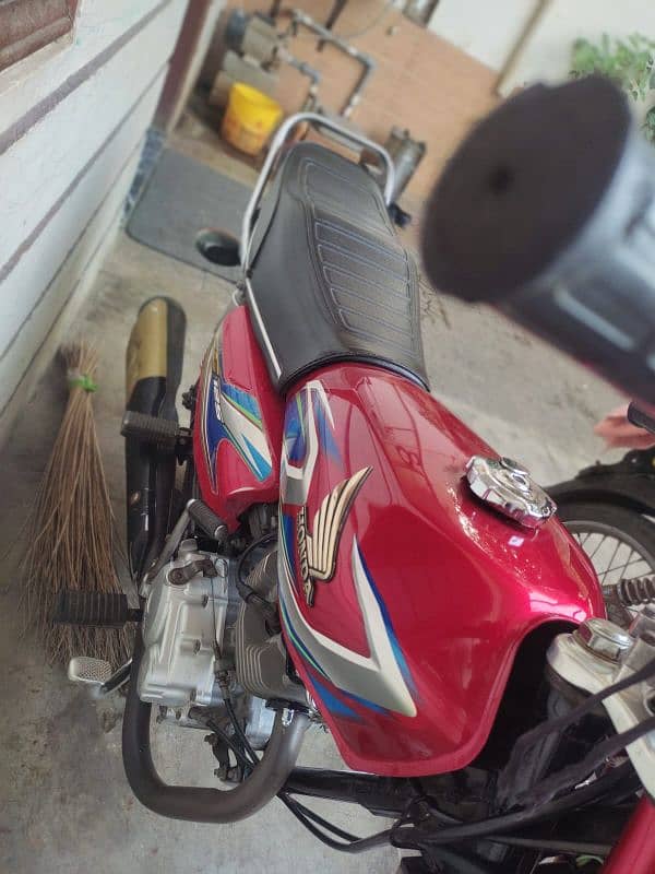 Honda Cg125 1st owner 4