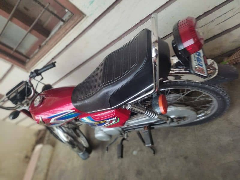 Honda Cg125 1st owner 6