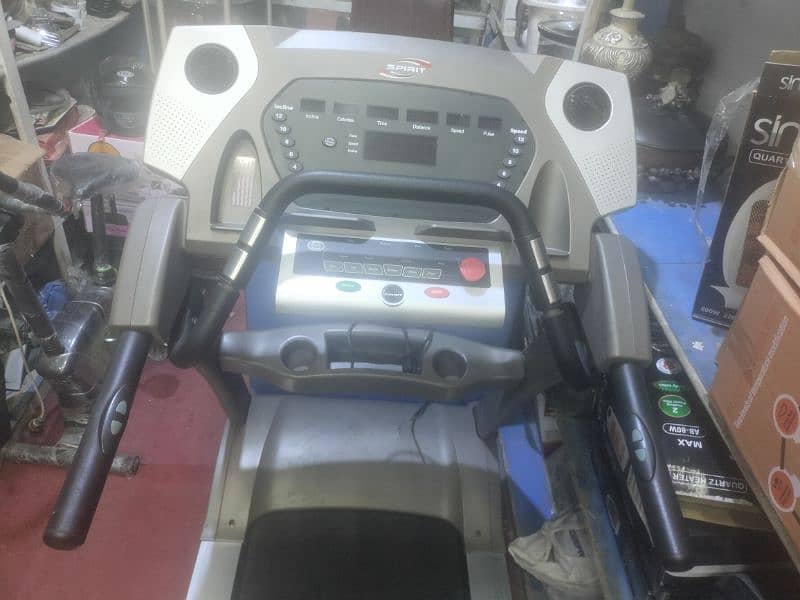 Treadmill spirit / Commercial treadmill 1