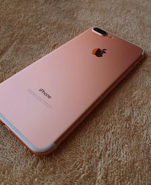 iphone 7plus 128gb 8