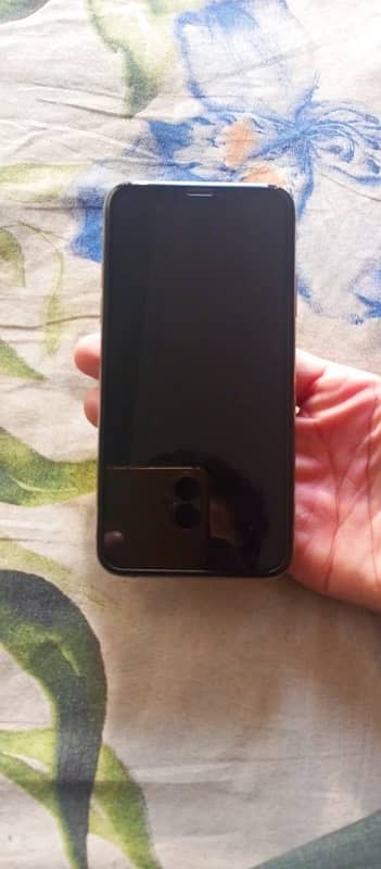 selling my iphone xs non pta clean set price kam hojaige 1