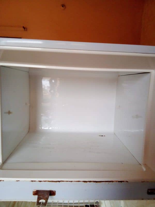 for sale refrigerator 0