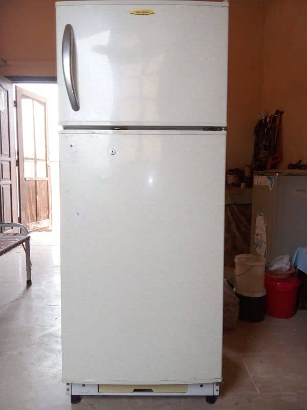 for sale refrigerator 4