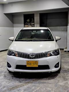 Toyota Corolla Fielder 2013