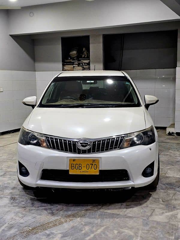 Toyota Corolla Fielder 2013 0