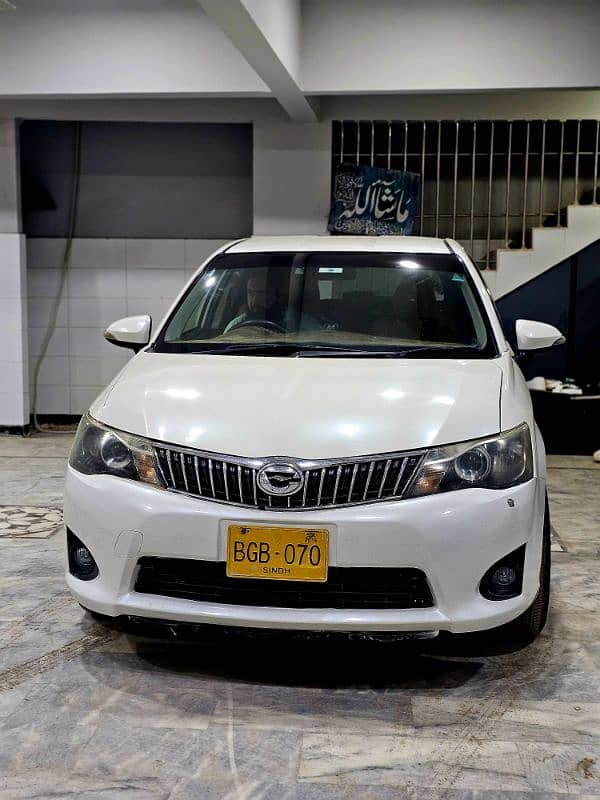 Toyota Corolla Fielder 2013 10