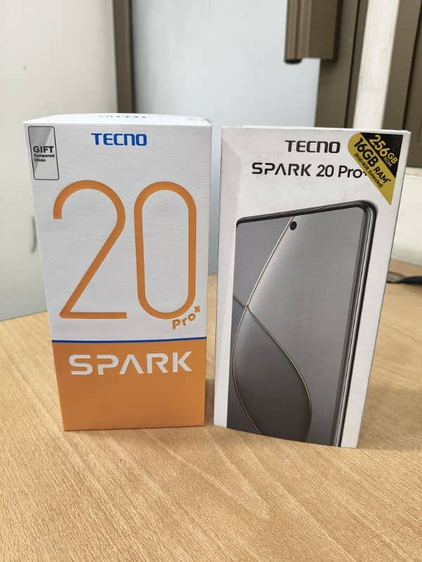 Spark 20 Pro Plus 1