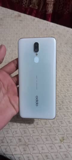 Oppo F11