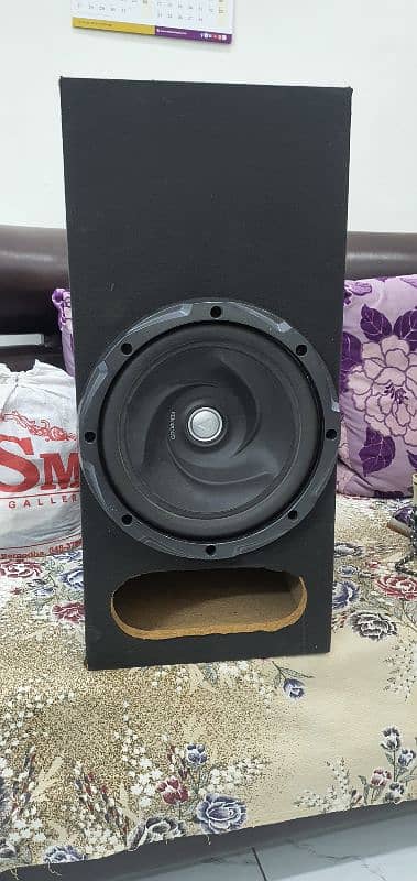 Kenwood Subwoofer + Amplifier For Sell 1