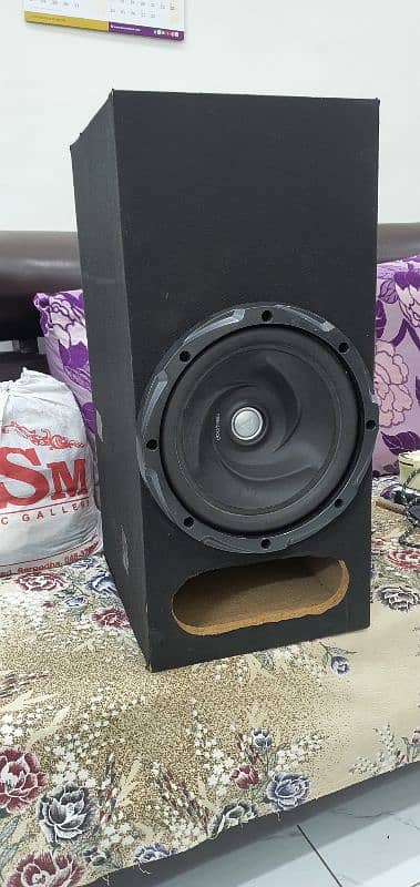 Kenwood Subwoofer + Amplifier For Sell 2