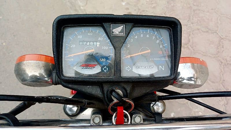 Honda CG 125 (2023 MODEL) FOR SALE IN REASONABLE PRICE 5