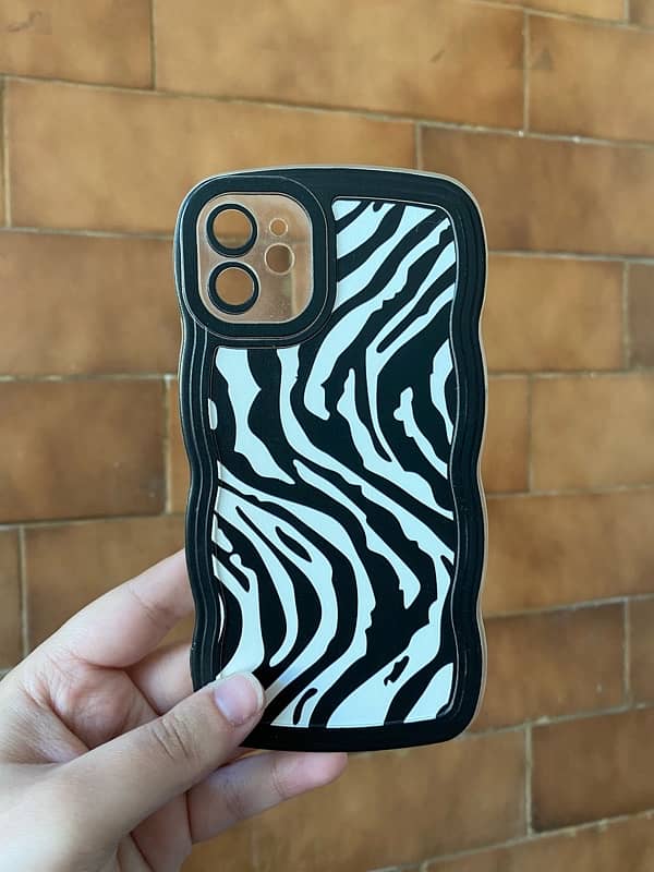 iPhone 11 zebra print and shocking pink case 2