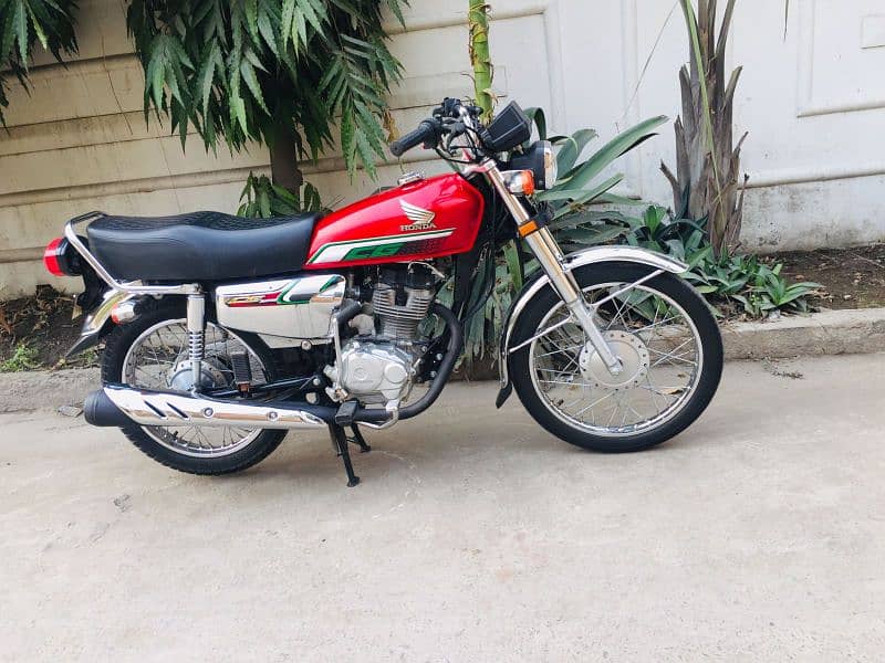 Honda CG 125 self Start 2023 model 2