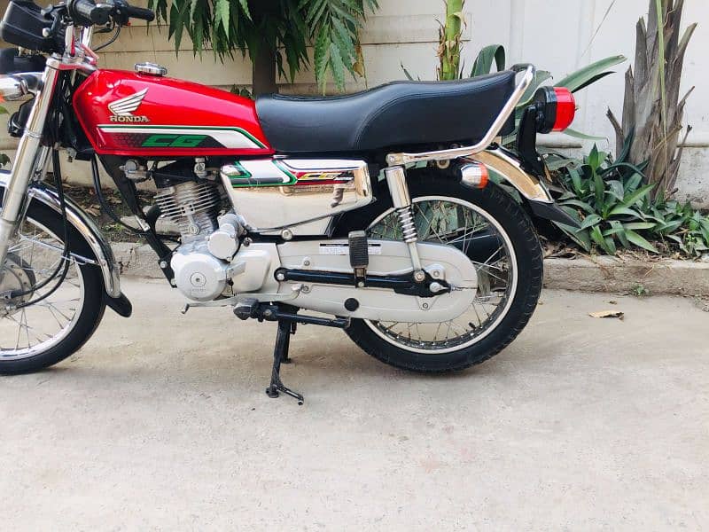 Honda CG 125 self Start 2023 model 3