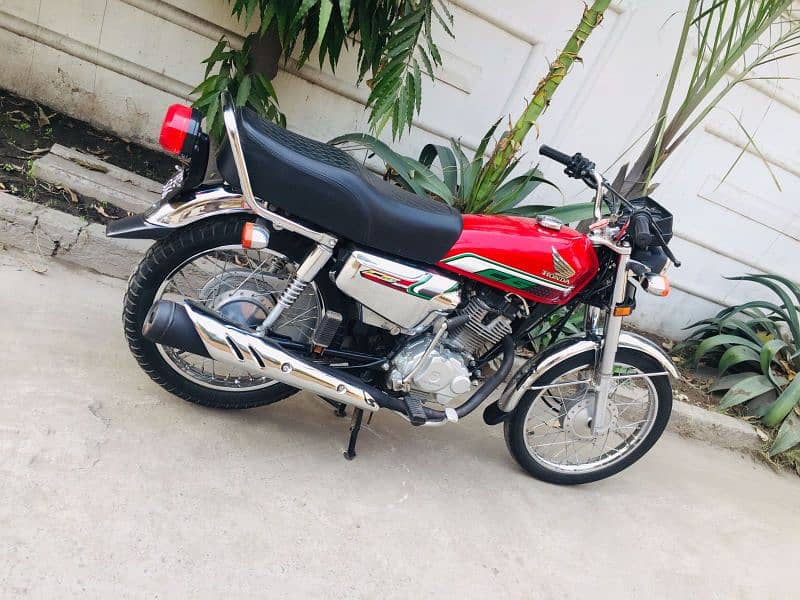 Honda CG 125 self Start 2023 model 8