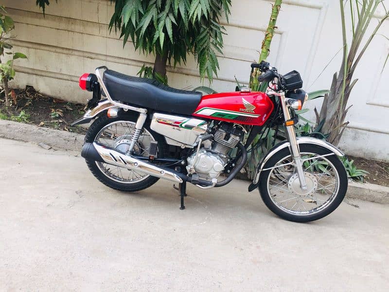 Honda CG 125 self Start 2023 model 9