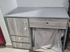 Computer Table for sale.