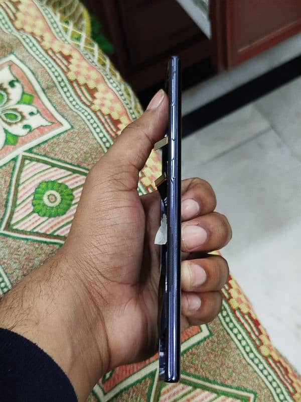 Samsung note 10 plus 10/10 panel 3