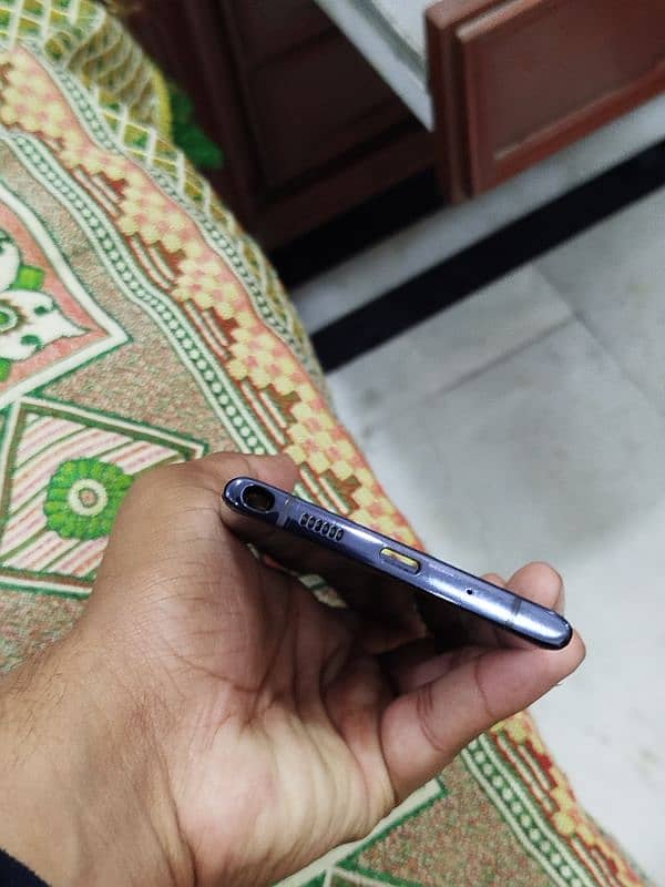 Samsung note 10 plus 10/10 panel 5