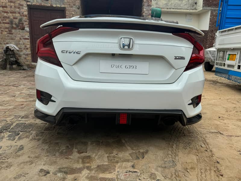 Honda Civic Turbo 1.5 Model 2017 (Total janian) 1