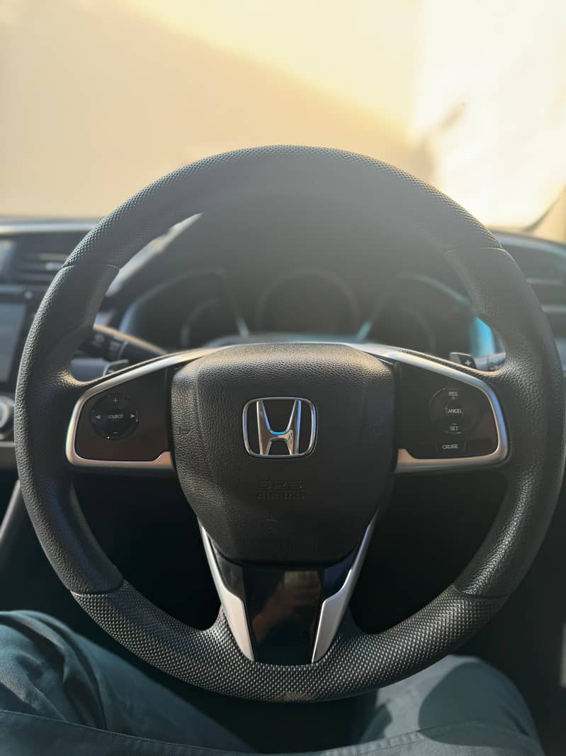 Honda Civic Turbo 1.5 Model 2017 (Total janian) 2