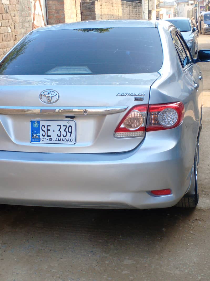 Toyota Corolla GLI 2011 10