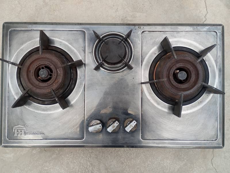 Used stove for urgent sale 1