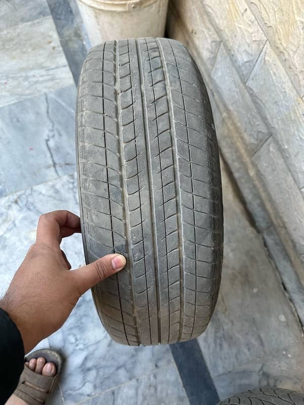 Car Tyres 175,70,R13 3