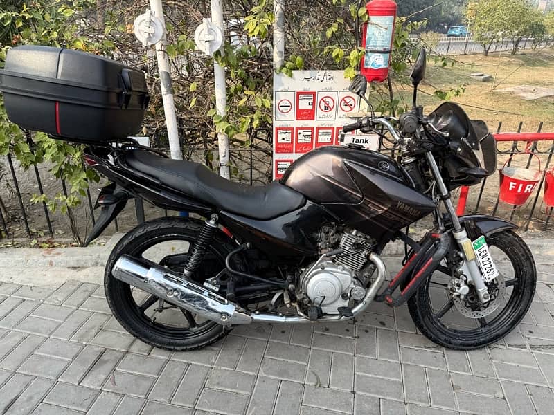 Yamaha ybr 125 0